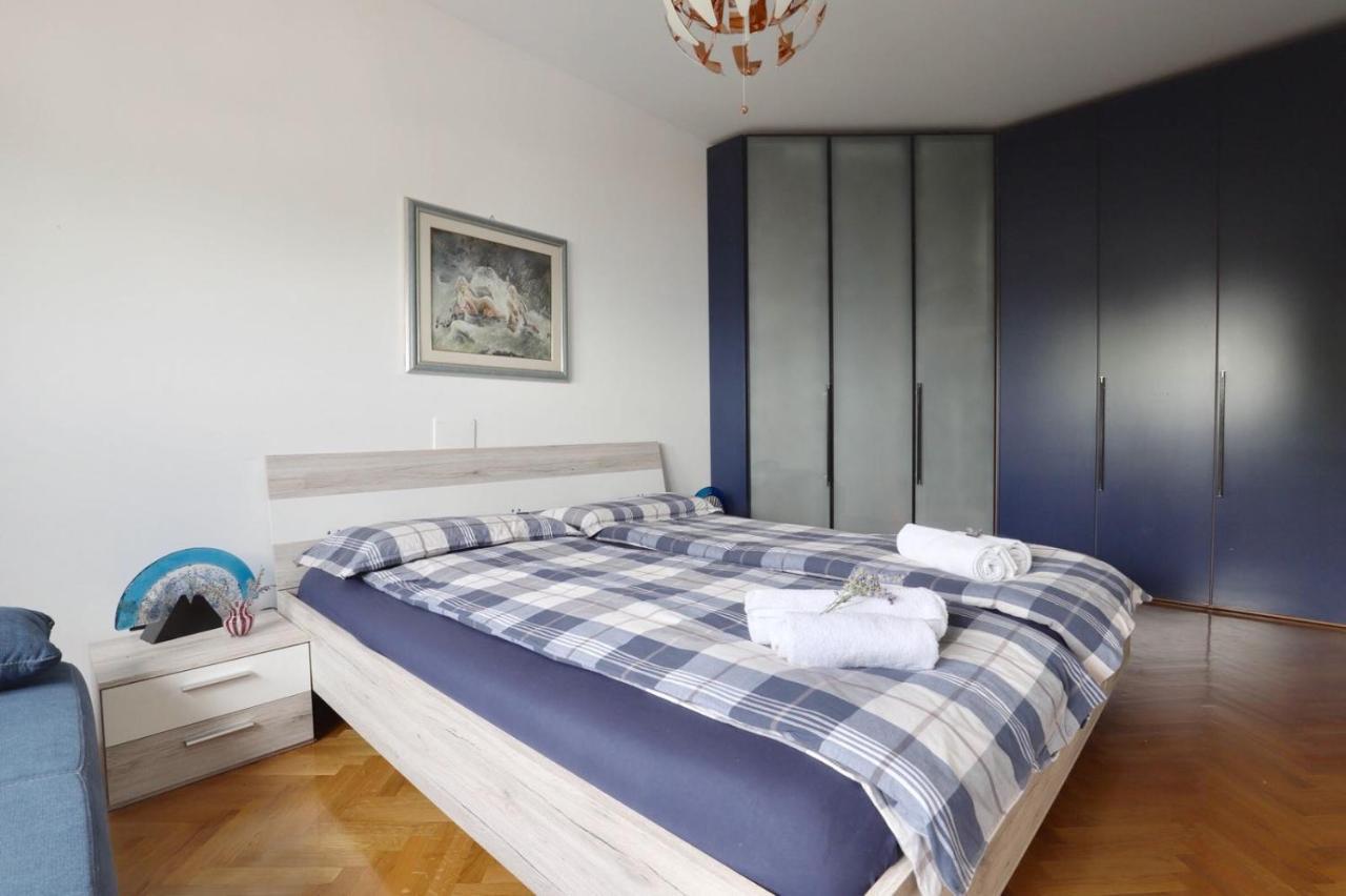 Apartments Villa Sofia Црвений Врх Екстер'єр фото