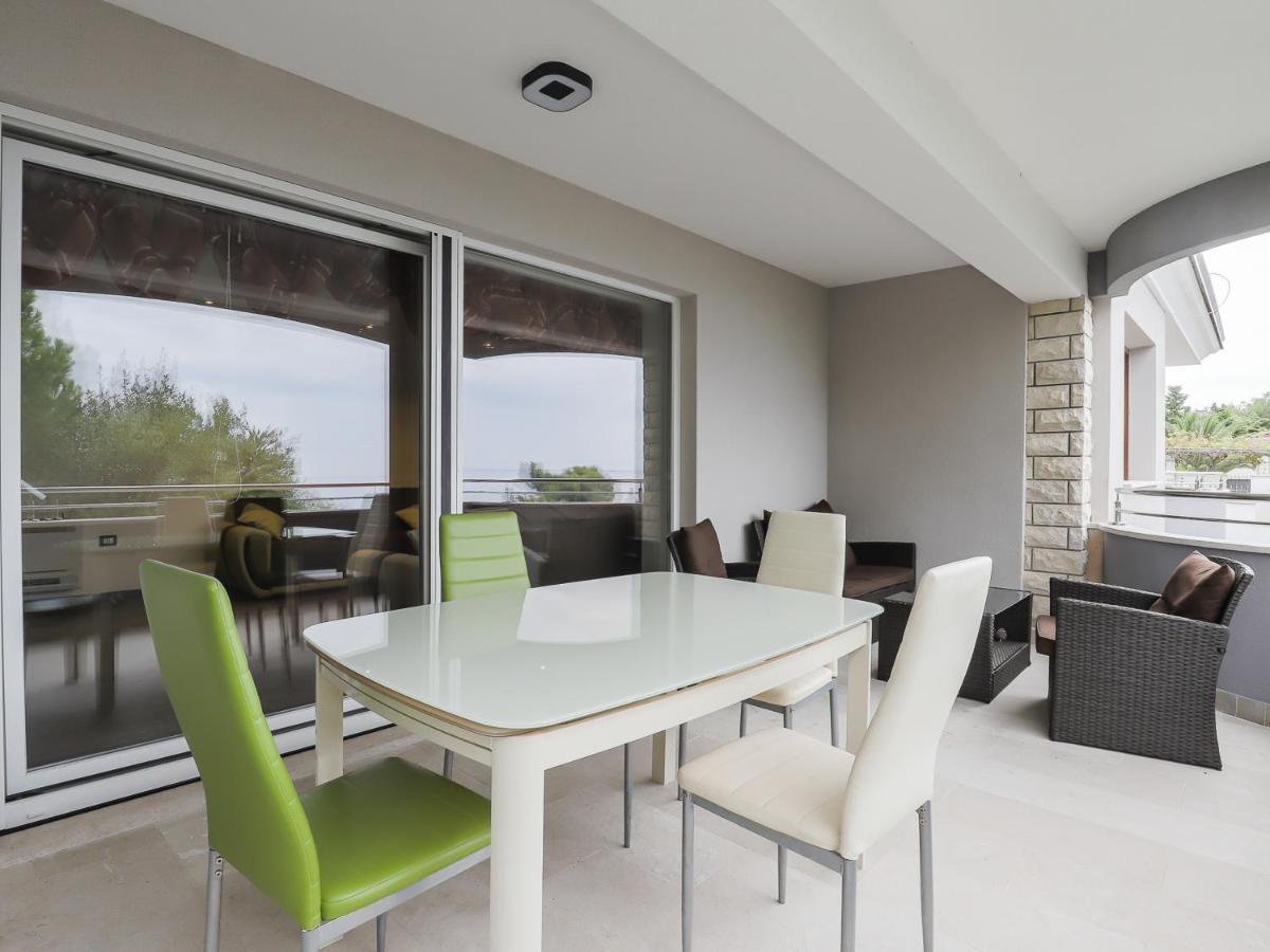 Apartments Villa Sofia Црвений Врх Екстер'єр фото