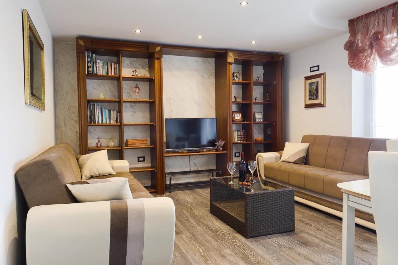 Apartments Villa Sofia Црвений Врх Екстер'єр фото